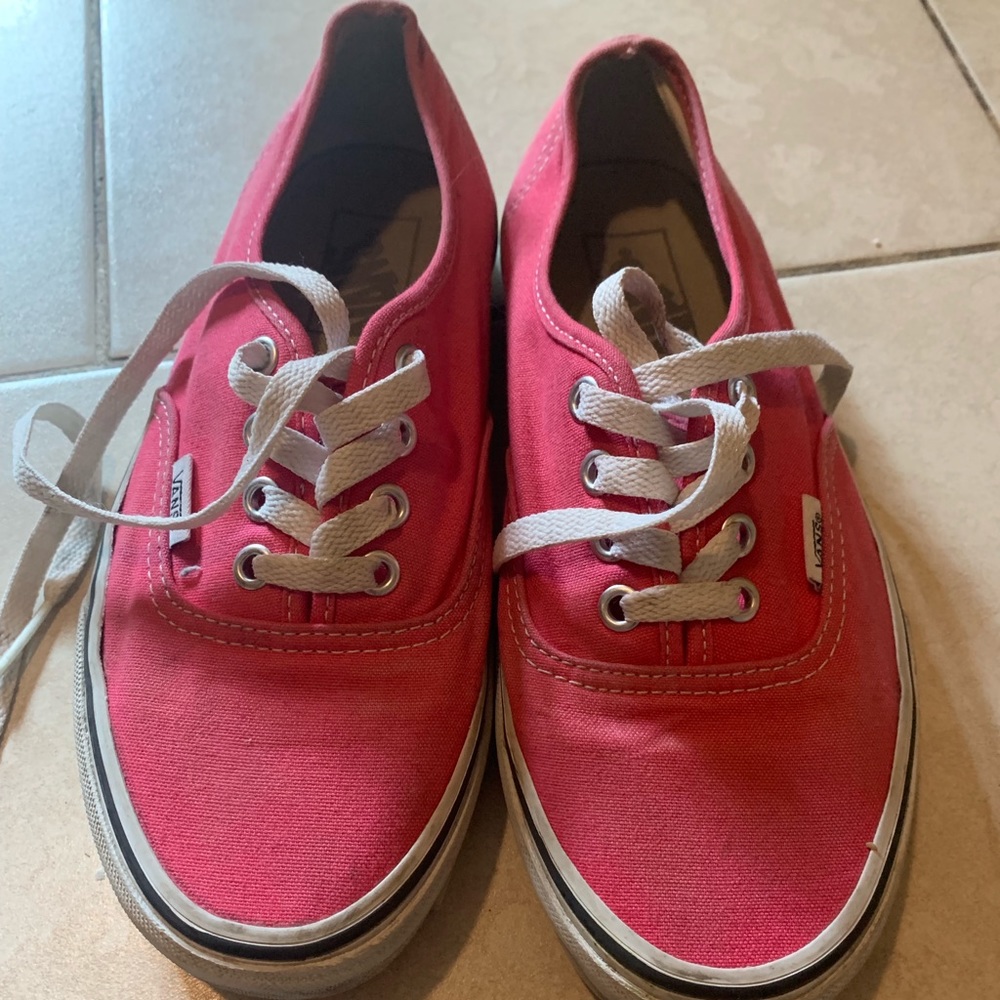 Vans pink canvas women’s sneakers